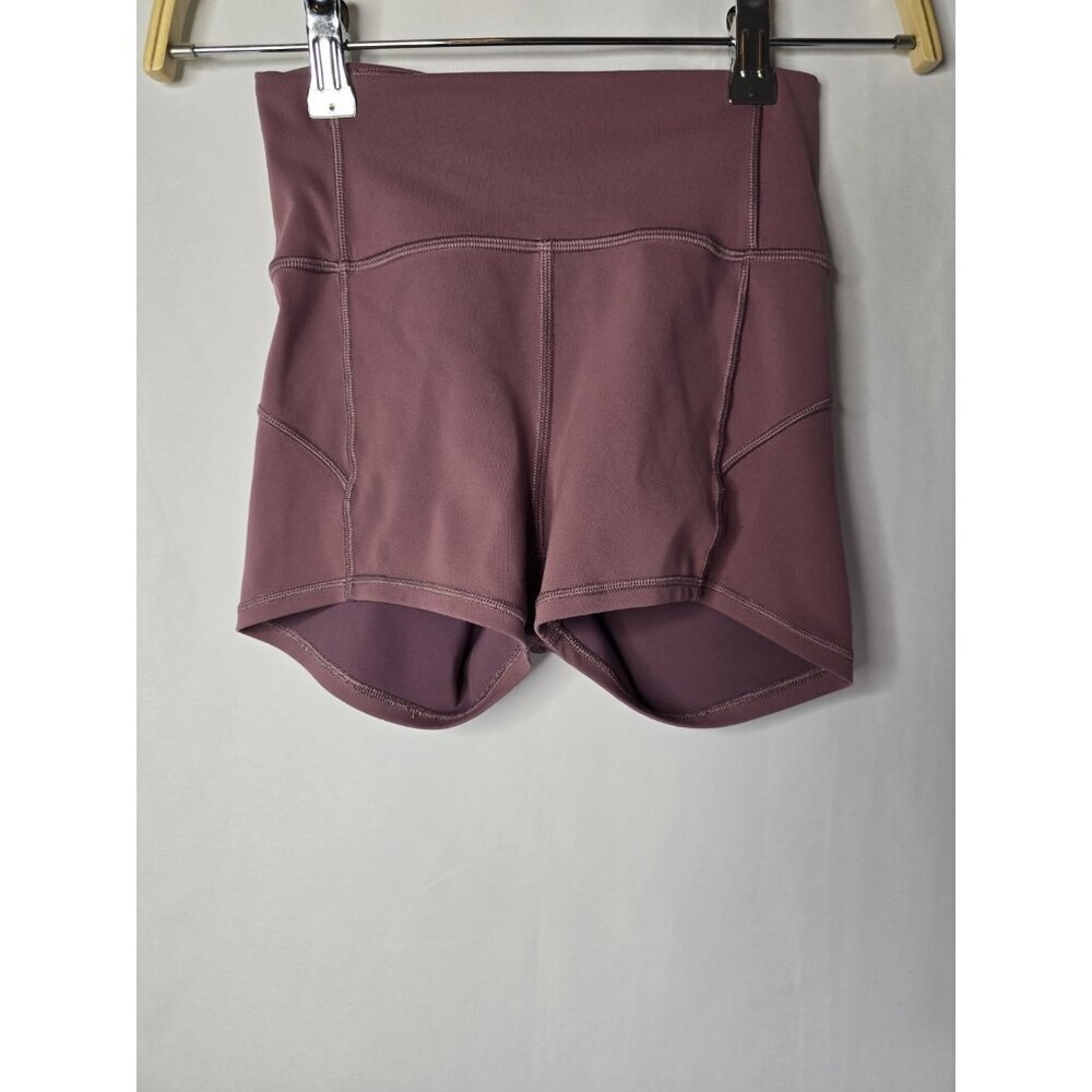 Lululemon In Movement Short *Everlux 2.5"Figue Size 2